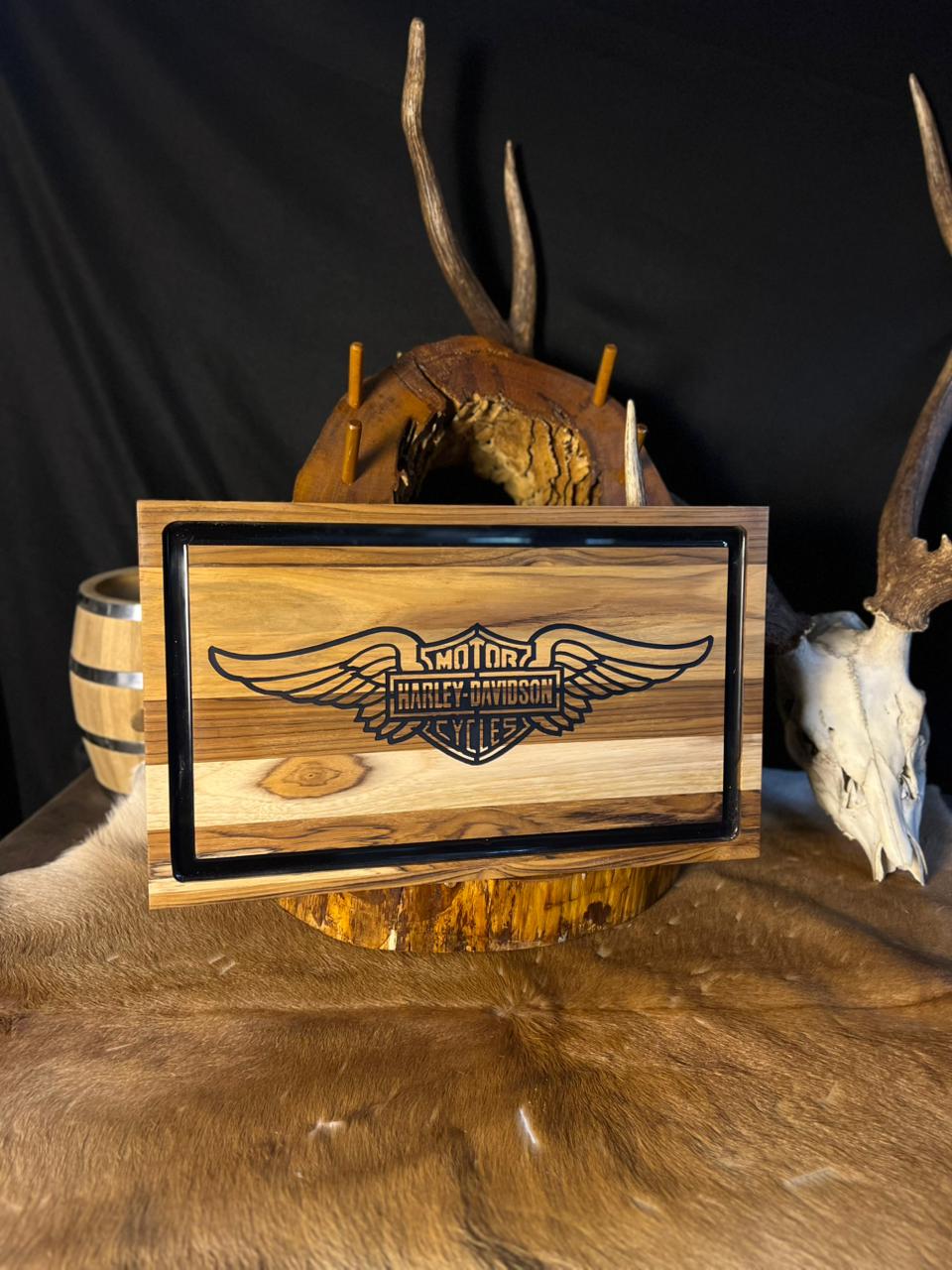 Tábua de Madeira Personalizada Harley-Davidson - 45,5cm x 27cm