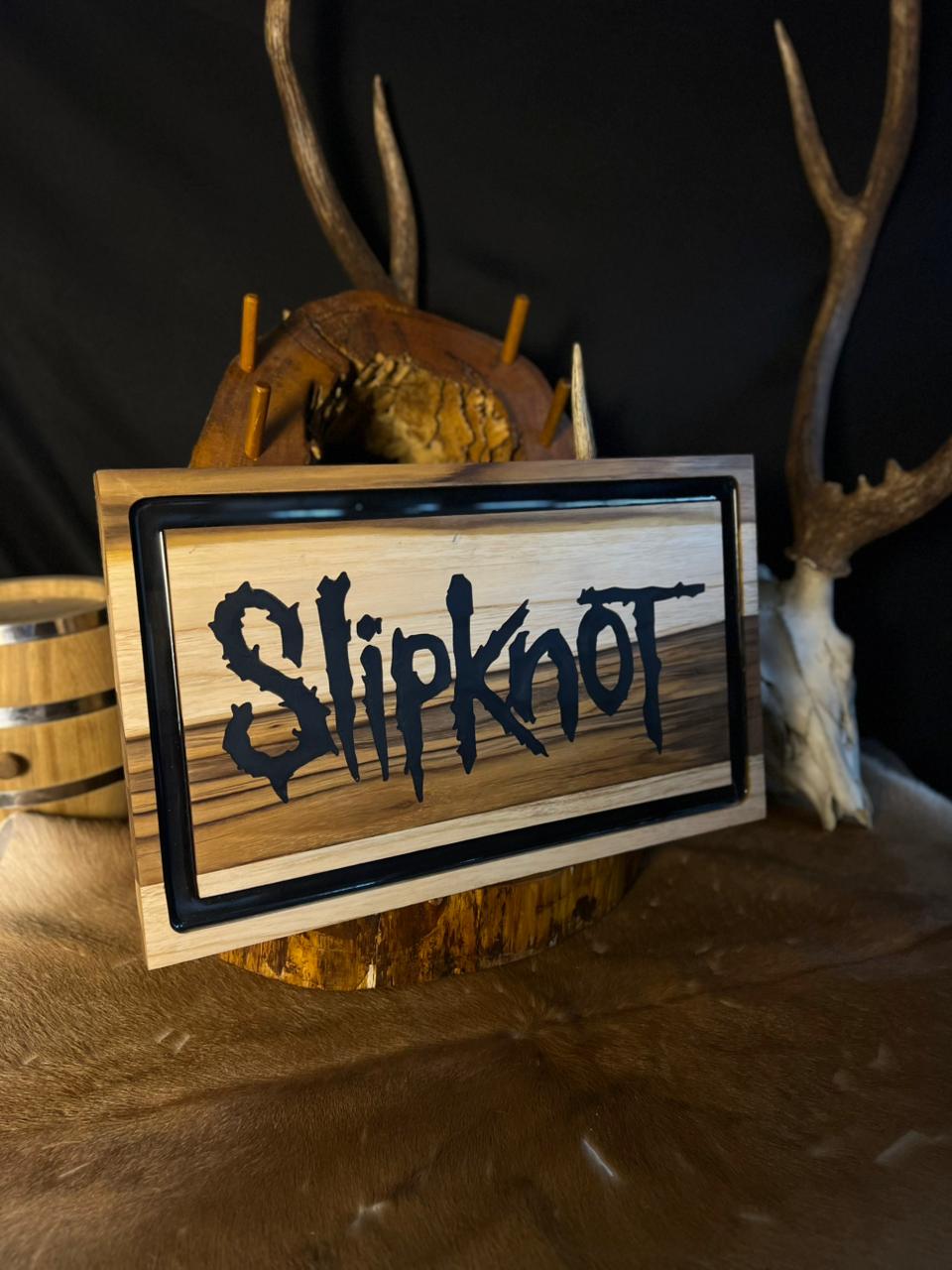 Tábua de Madeira Personalizada Slipknot - 45,5cm x 27cm