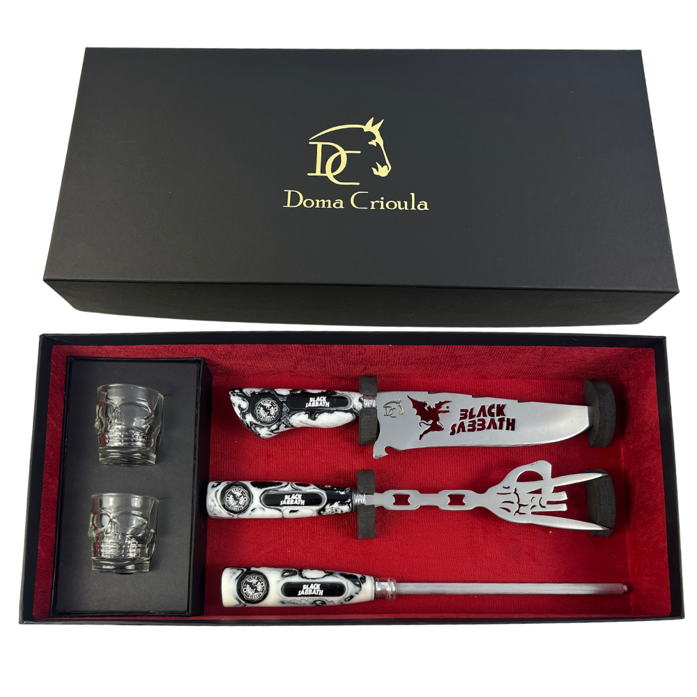 Kit Black Sabbath Premium - Faca 8", Garfo, Chaira e 2 Copos Caveira - Edição Especial