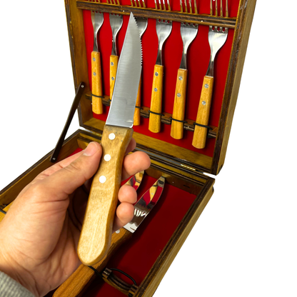 Kit Churrasco 12 Peças com Estojo de Madeira | 6 Facas + 6 Garfos