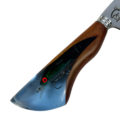 Faca Artesanal 8" Pesca - Gravação Laser Cena de Pesca - Cabo Resina com Isca Embutida