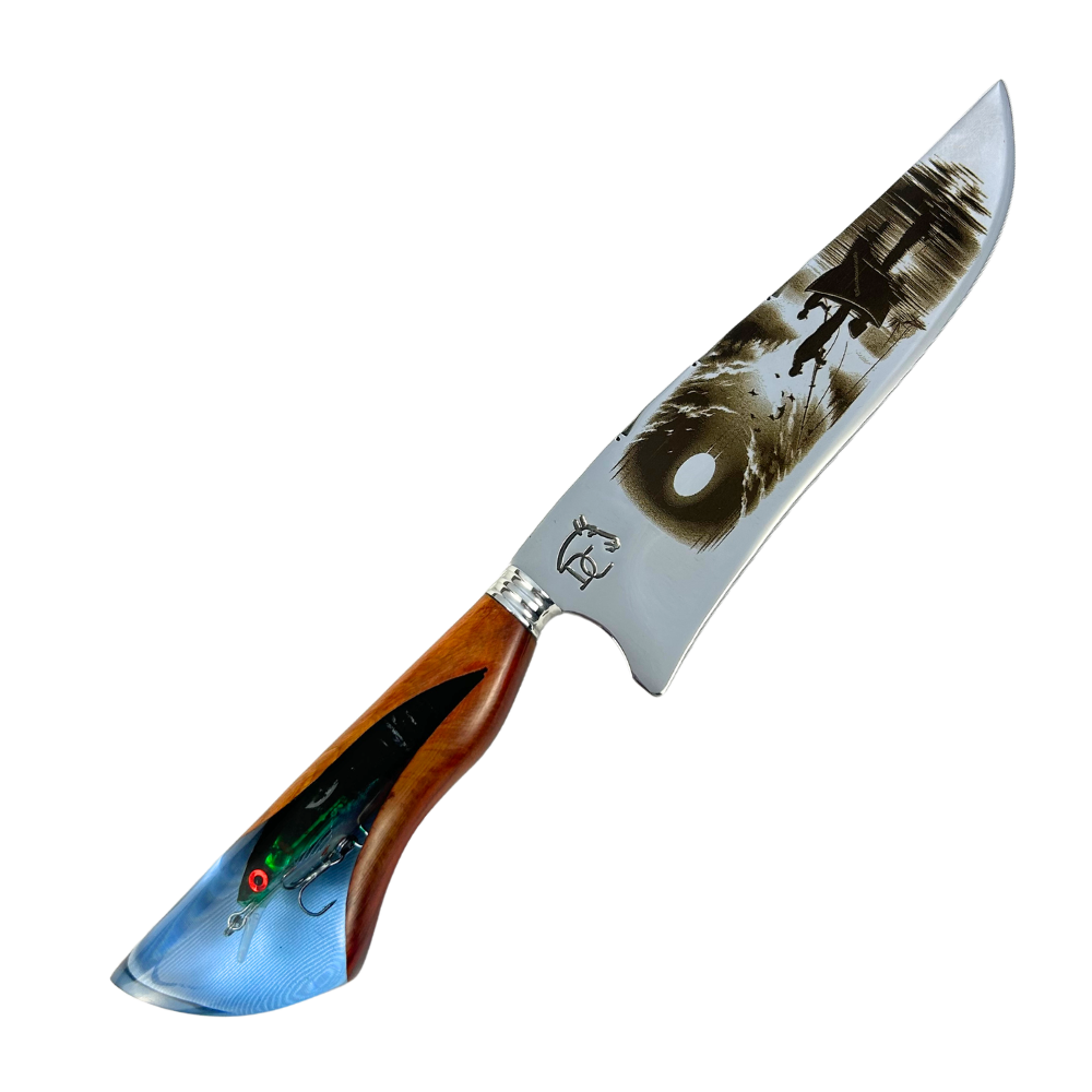 Faca Artesanal 8" Pesca - Gravação Laser Cena de Pesca - Cabo Resina com Isca Embutida