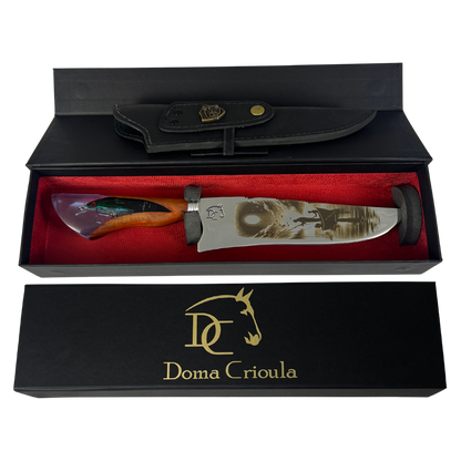 Faca Artesanal 8" Pesca - Gravação Laser Cena de Pesca - Cabo Resina com Isca Embutida