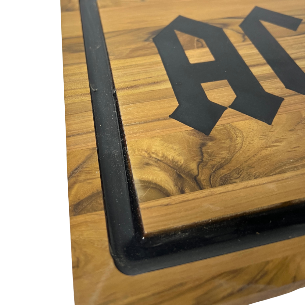 Kit AC/DC - Faca 8" + Tábua Personalizada