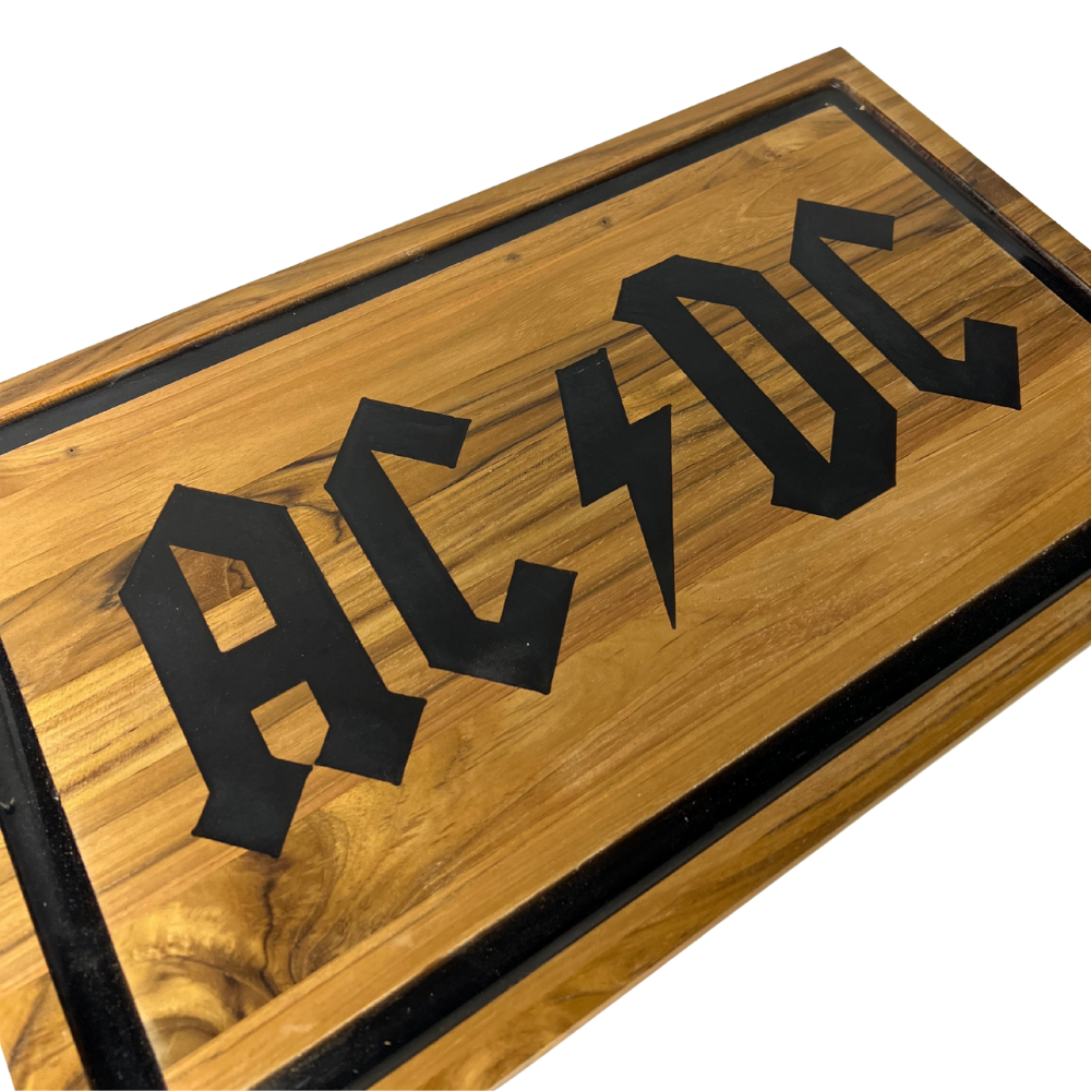 Kit AC/DC - Faca 8" + Tábua Personalizada