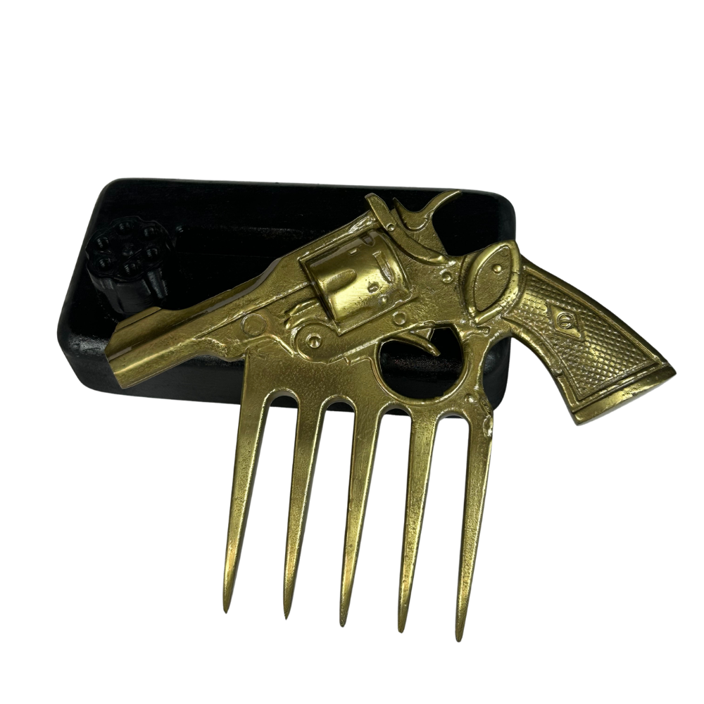 Garra em Formato de Arma Dourada com Suporte - Acabamento Ouro Envelhecido - Base Madeira Preta