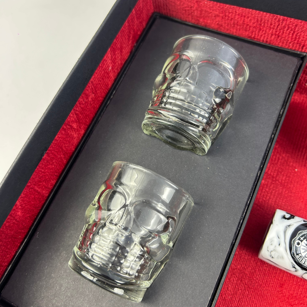 Kit Black Sabbath Premium - Faca 8", Garfo, Chaira e 2 Copos Caveira - Edição Especial