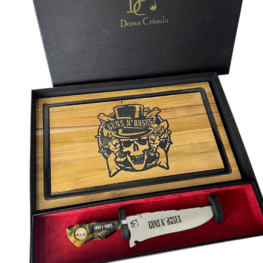 Kit Churrasco Guns N' Roses - Faca 8" + Tábua Personalizada
