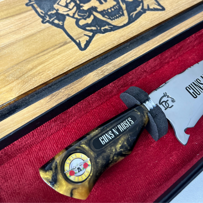 Kit Guns N' Roses - Faca 8" + Tábua Personalizada