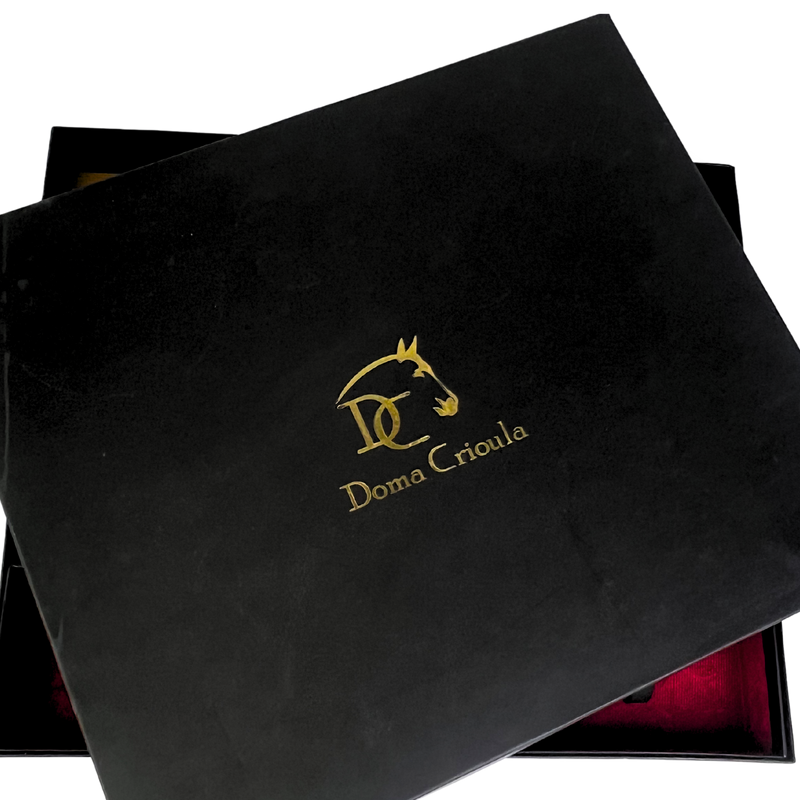 Kit Baralho Premium - Tábua Ás de Copas + Faca 8 Polegadas - Caixa Presente Exclusiva