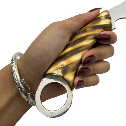 Faca Artesanal 8" Full Tang - Lâmina 3mm - Cabo Chifre de Cervo Trabalhado - Detalhes Maçarico - Guarda Circular Aço