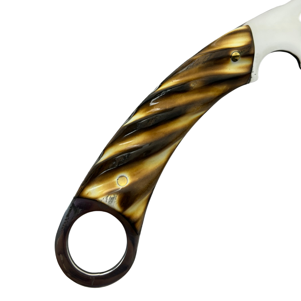 Faca Artesanal 8" Full Tang - Lâmina 3mm - Cabo Chifre de Cervo Trabalhado - Detalhes Maçarico - Guarda Circular Aço