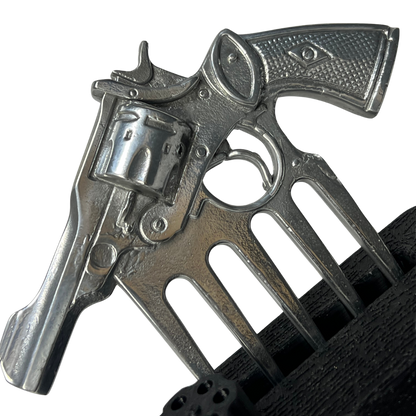 Garra em Formato de Arma Prata com Suporte