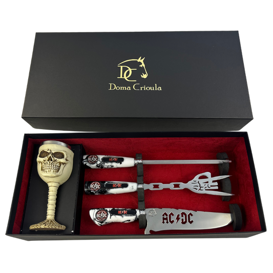 Kit AC/DC Premium - Faca 8", Garfo, Chaira e Taça Caveira em Resina - Edição Especial