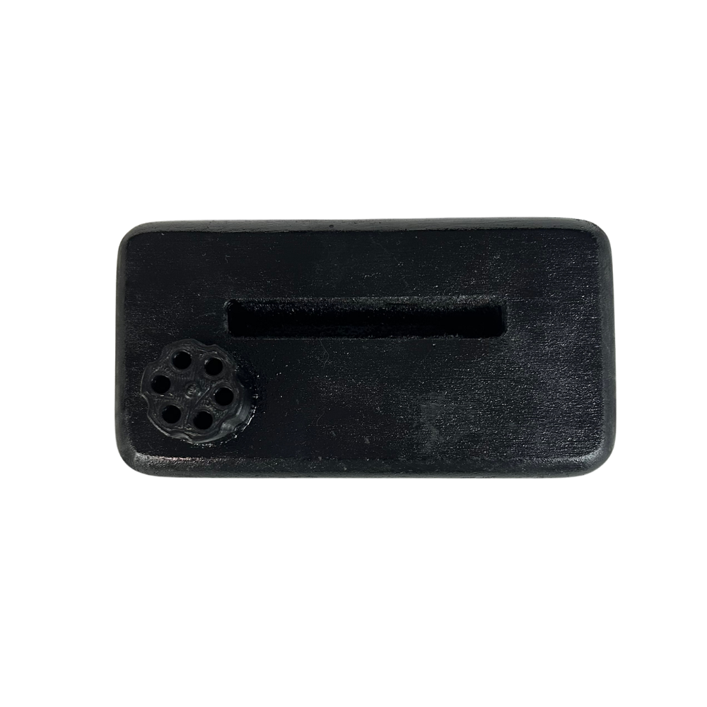 Garra em Formato de Arma Dourada com Suporte - Acabamento Ouro Envelhecido - Base Madeira Preta