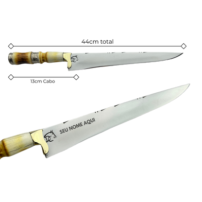 Faca de Churrasco Artesanal 11" - Cabo Osso Bovino Queimado - Detalhes Latão Dourado - 33cm Total | Doma Crioula Cutelaria Artesanal