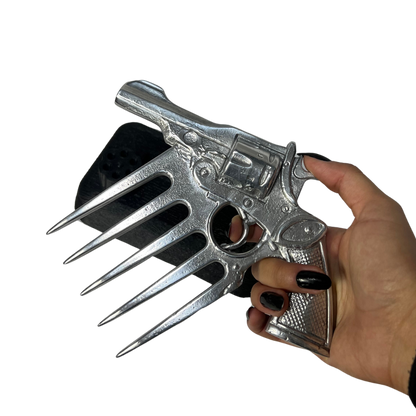 Garra em Formato de Arma Prata com Suporte