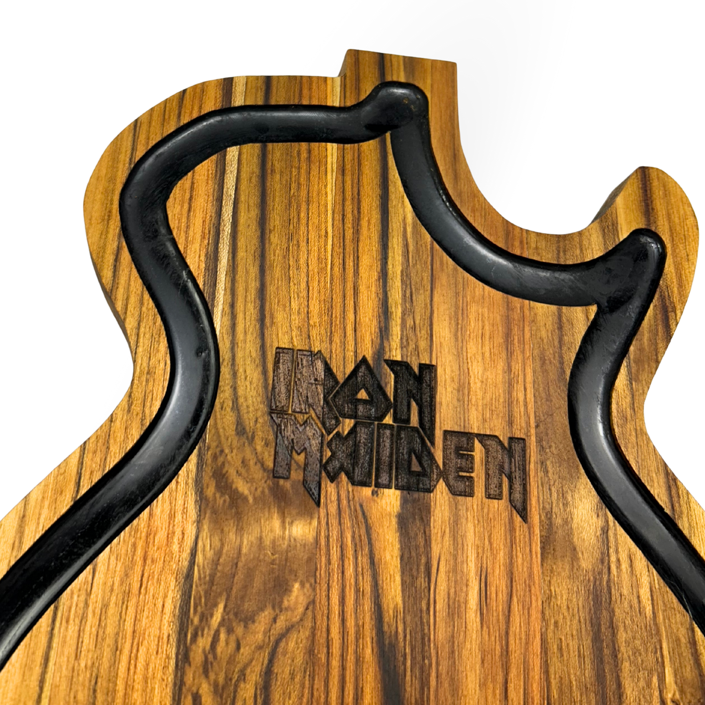 Tábua de Corte Artesanal Personalizada Iron Maiden - Madeira Nobre