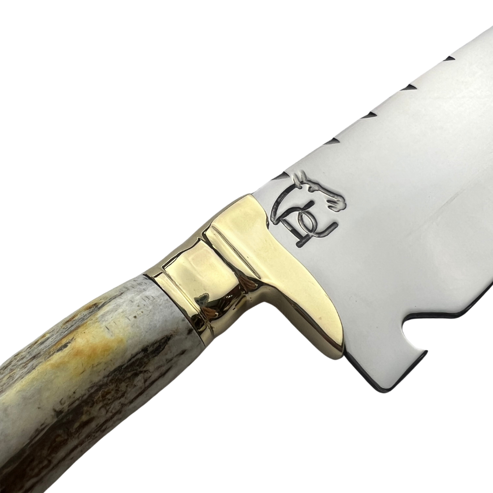 Faca Artesanal 8" - Lâmina Mosqueada 3mm - Cabo Chifre de Cervo Legítimo - Guarda em Latão