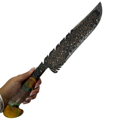 Faca Artesanal Tiger Damasco com Cobre - Cabo Resina Brilha no Escuro - Flocos e Placa - Peça Única Exclusiva