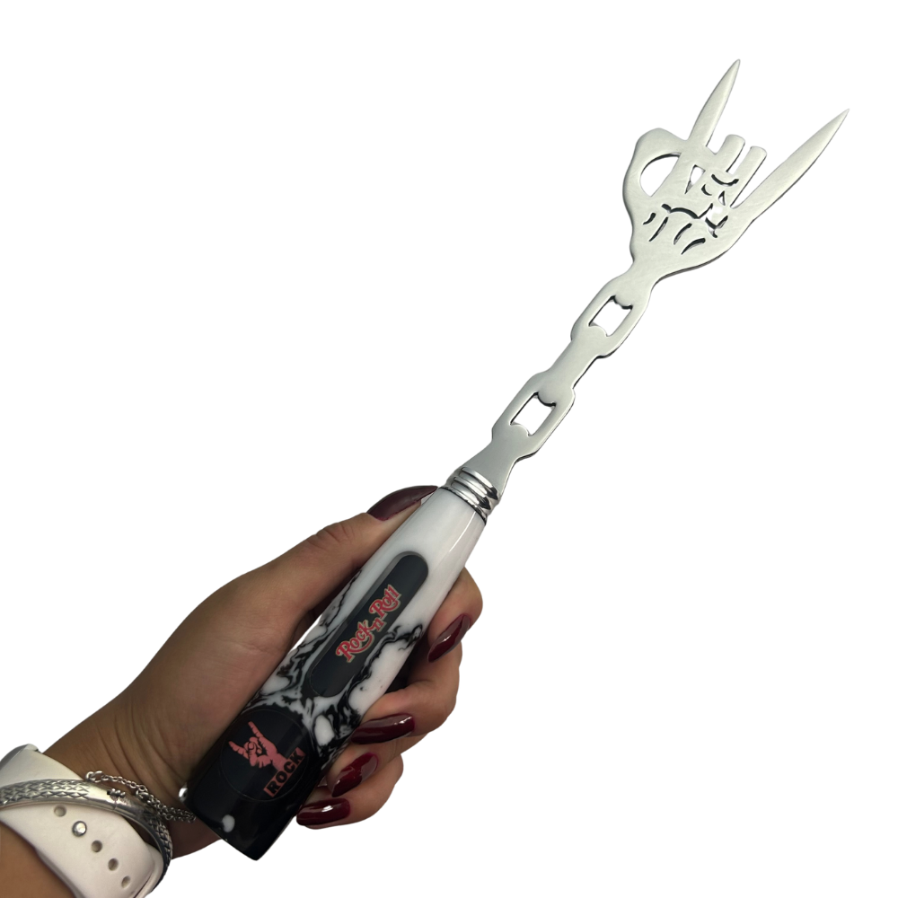 Garfo Artesanal Rock 'n' Roll - Aço Inox com Design Vazado - Cabo em Resina Marmorizada - Coleção Rock Legends