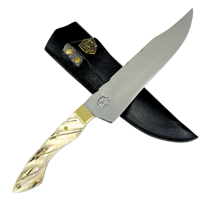 Faca Artesanal 8,5" - Cabo em Chifre de Cervo Natural - Guarda em Latão - Personalização Grátis