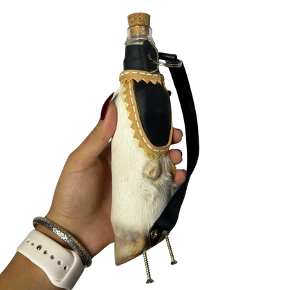 Kit Cantil + Copo em Imitação de Pata de Vaca - Acabamento Premium com Costura Dourada - Tradição Gaúcha