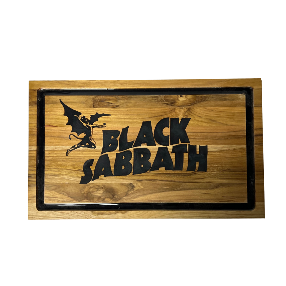 Kit Black Sabbath - Faca 8" + Tábua Personalizada