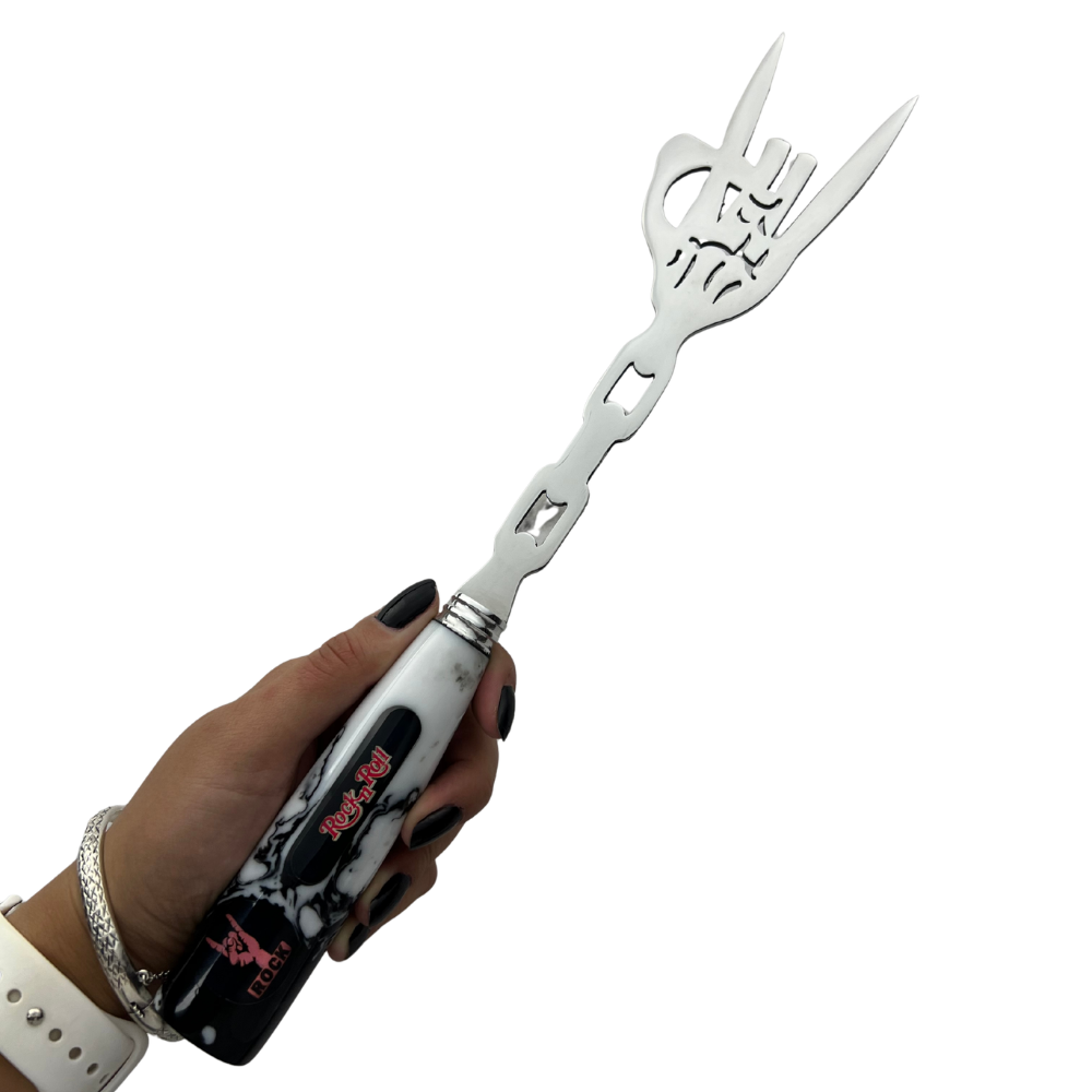 Garfo Artesanal Rock 'n' Roll - Aço Inox com Design Vazado - Cabo em Resina Marmorizada - Coleção Rock Legends