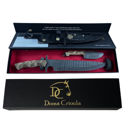 Kit 2 Facas Táticas Artesanais - Aço Carbono Full Tang - 11" e 4" - Cabo Madeira - Dorso 6mm