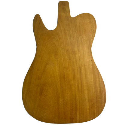 Tábua de Corte Artesanal Guitarra Black Sabbath - Madeira Nobre com Suporte Garfos - Coleção Rock Legends